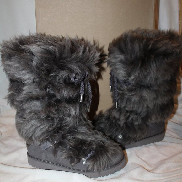 NIB‎ UGG THUNDER CLOUD WOMEN'S TALL POSH FUR SUEDE BOOTS 6 7 8 9 - Picture 1 of 9